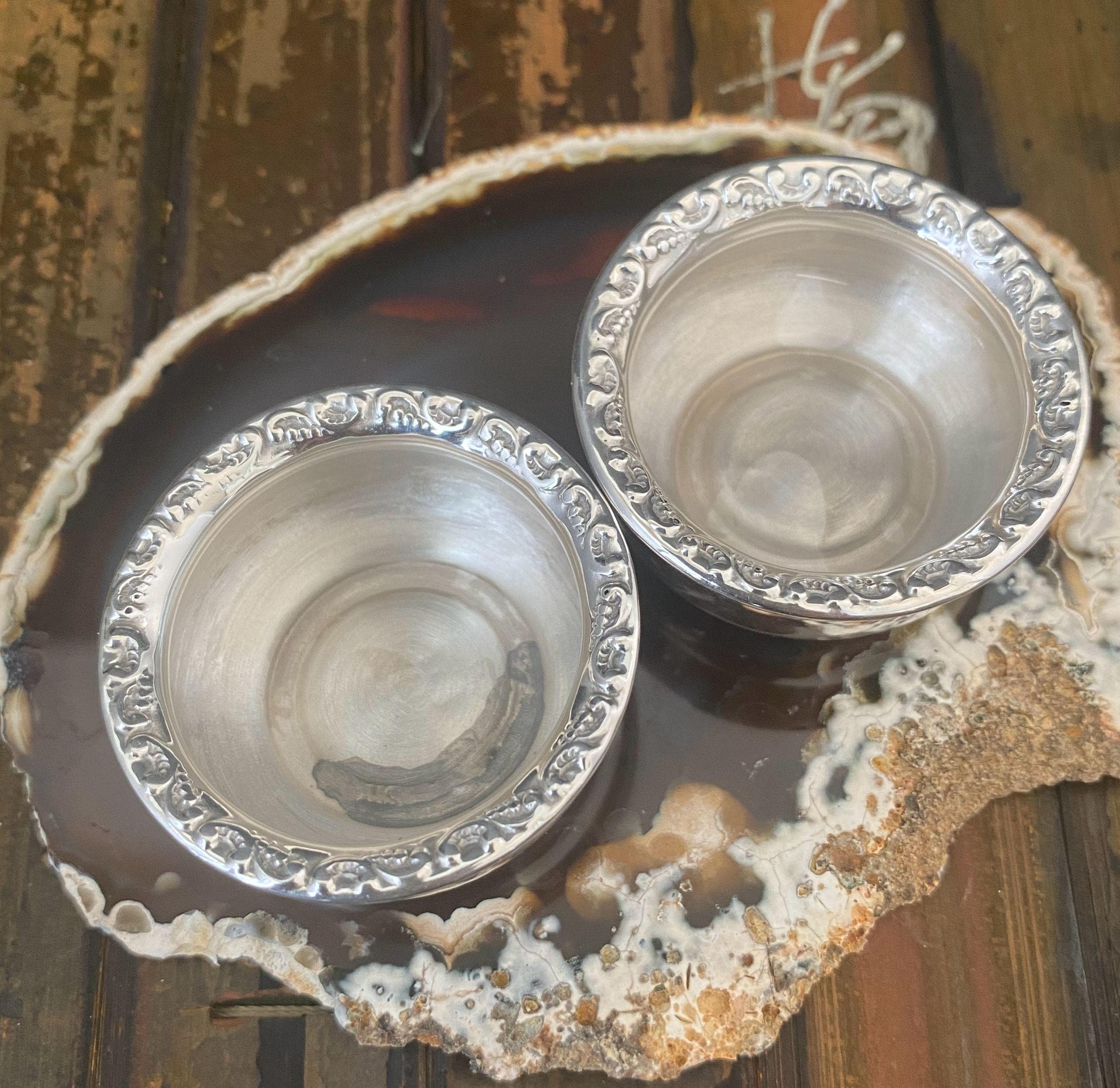 W0766 ヴィンテージ ポリッシュ スターリングシルバー オープン ソルト