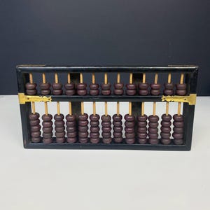 W1267 Calcolatrice abaco cinese in legno d'epoca / Cornice per il conteggio tradizionale / Angoli decorativi in ottone / Decorazione per scrivania in stile asiatico / Strumento per l'insegnamento della matematica