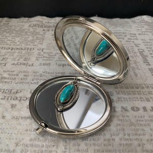W0613 Vintage  Metal Compact Mirror/ Pocket Mirror / Make up Mirror