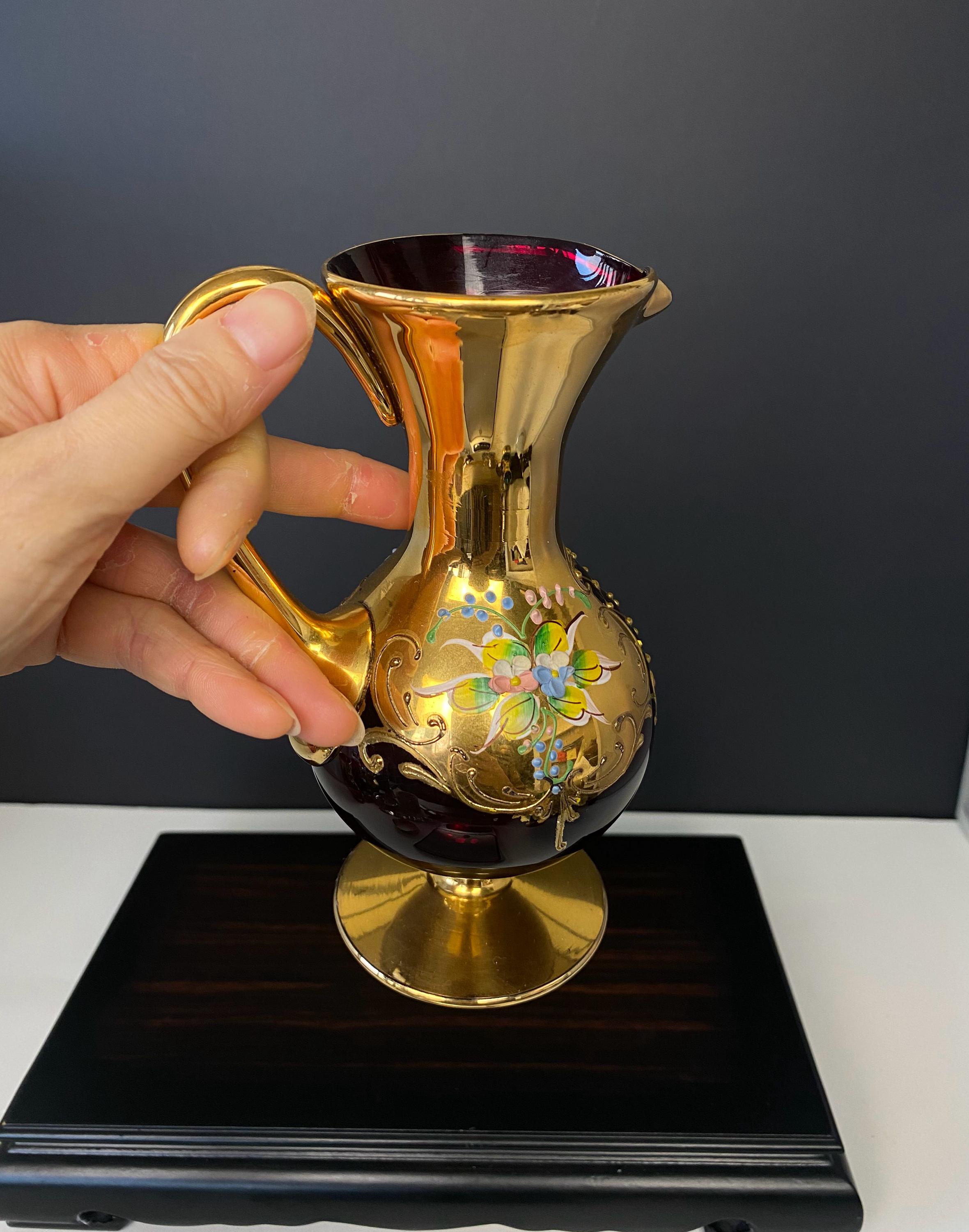 W0989 Vintage Venetian Murano 24K Gold Gilded Vase / Blood Red and