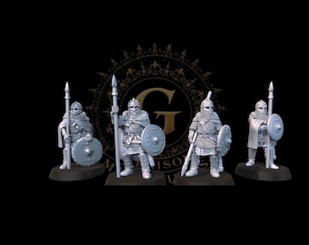 Huscarl Spearmen at Rest 28mm 1/56