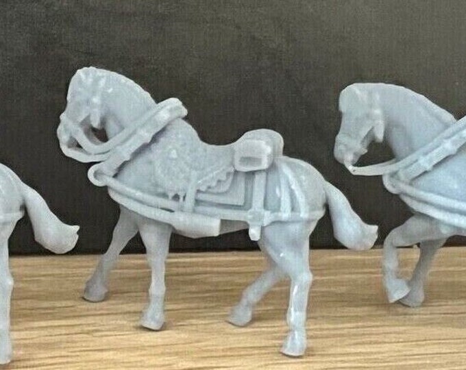 Napoleonic Draught Horse Team  28mm 1/56