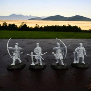 13th/14th Century English Longbowmen MESBG, Medieval 28mm 1/56 Wargames Collectors Figures by Medbury Miniatures for Garrison Miniatures