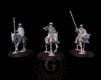 Mounted Medieval Sergeants With Spears  28mm