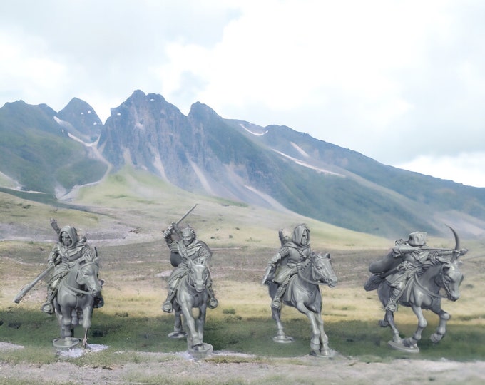 Mounted Rangers / Outlaws  28mm 1/56