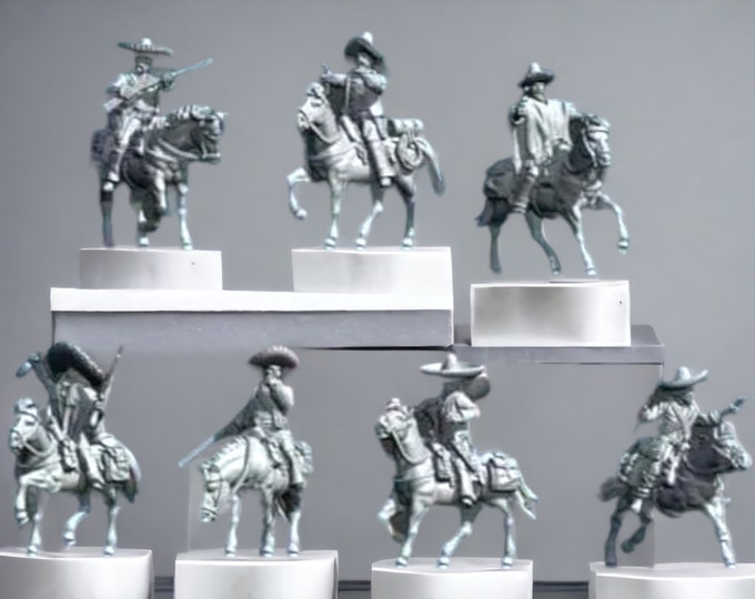 Mounted Mexican Outlaws, 28mm/32mm