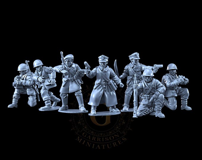 WW2 Polish Headquarters:  28mm Wargame and Display Miniatures