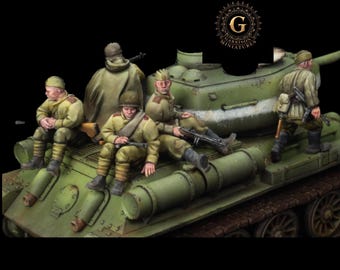 WW2 Soviet Tank Riders 28mm 1/56