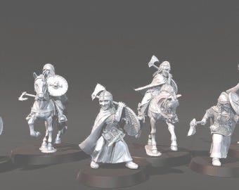 Shieldmaidens with Axes  28mm 1/56