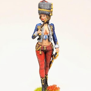 Napoleonic Pin-Ups French Hussar Girl 75mm UNPAINTED Collectors Figure 3&quot;+ Tall
