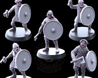 Viking Warriors with Axes X5  28mm 1/56