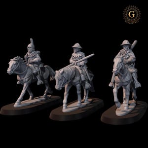 Mounted Medieval Archers X3 Set 2  28mm 1/56 Wargames and Collectors Figures by Medbury Miniatures for Garrison Miniatures