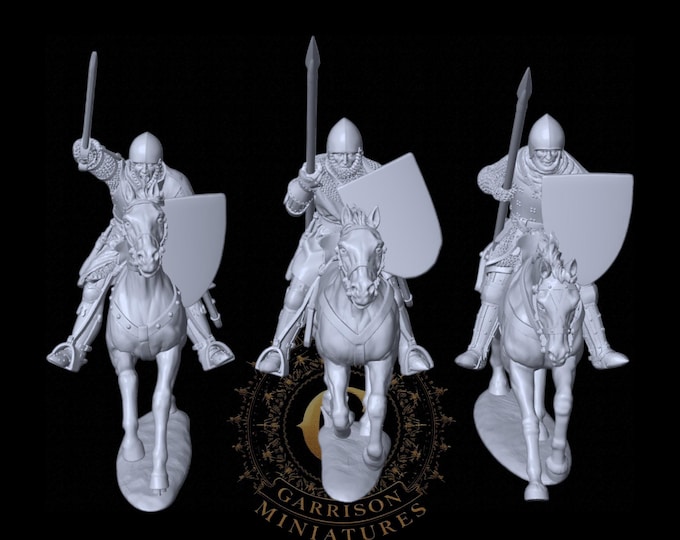 Mounted 14thC. Knights Charging X3: 28mm
