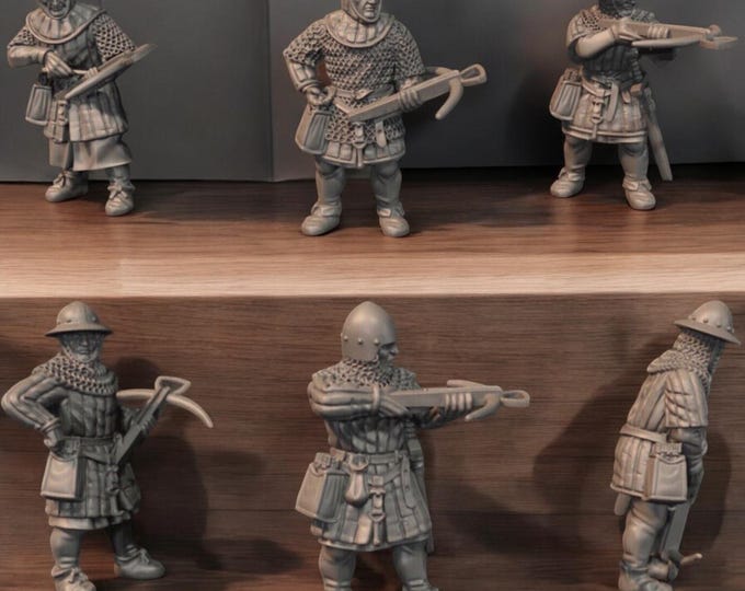 Medieval Crossbowmen 28mm 1/56