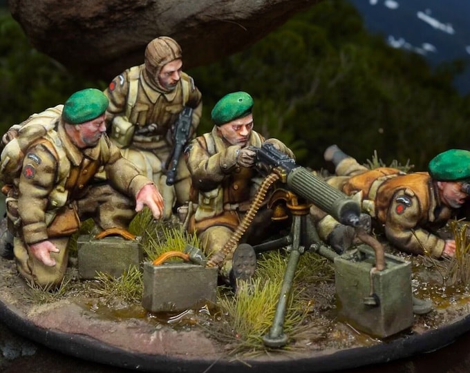 WW2 UNPAINTED British Royal Marine Commando Vickers HMG ideal Bolt Action 28mm 1/56 WargamesCollectors Figure by RKX for Garrison Miniatures