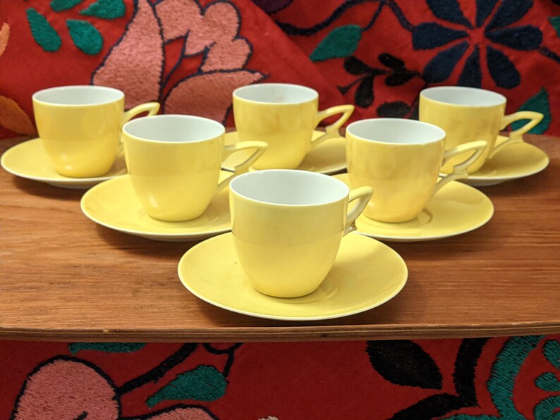 Extremely rare MCM Mid-century ALP Czechoslovakia yellow, eggshell china espresso cups demi-tasses & their saucers 5 available image 2