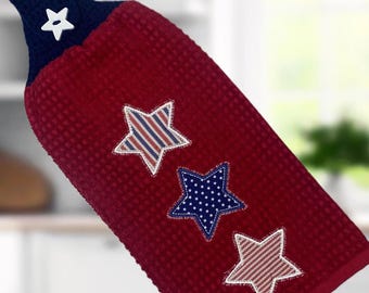 4. Juli Hängehandtuch mit gehäkeltem Topper – Americana Kitchen Decor – Patriotic Stars