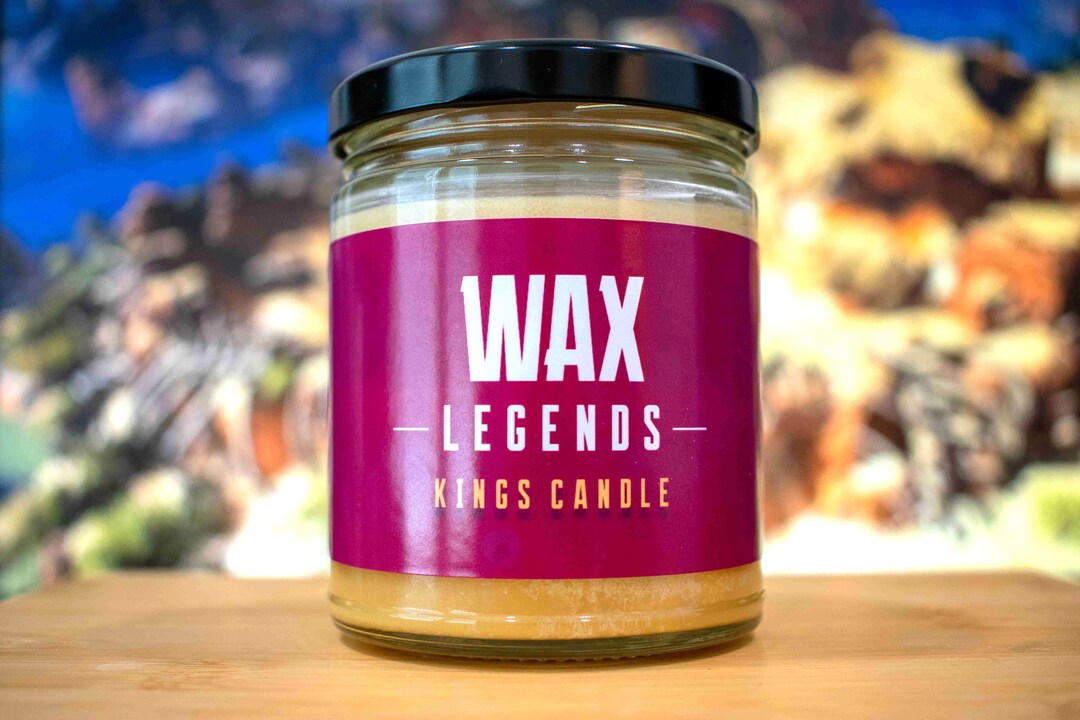 King's Candle Amber Wood, Cedar, Jasmine, Earth 9 Oz. Handpoured Soy