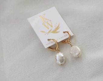 Keshi Pearl Nugget Huggie Earrings