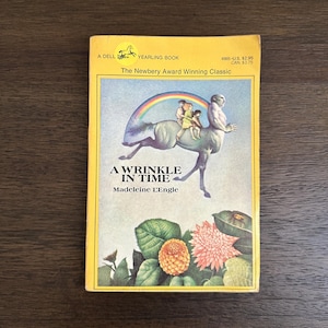 A Wrinkle in Time - Vintage 1984 Paperback Book by: Madeleine L’Engle
