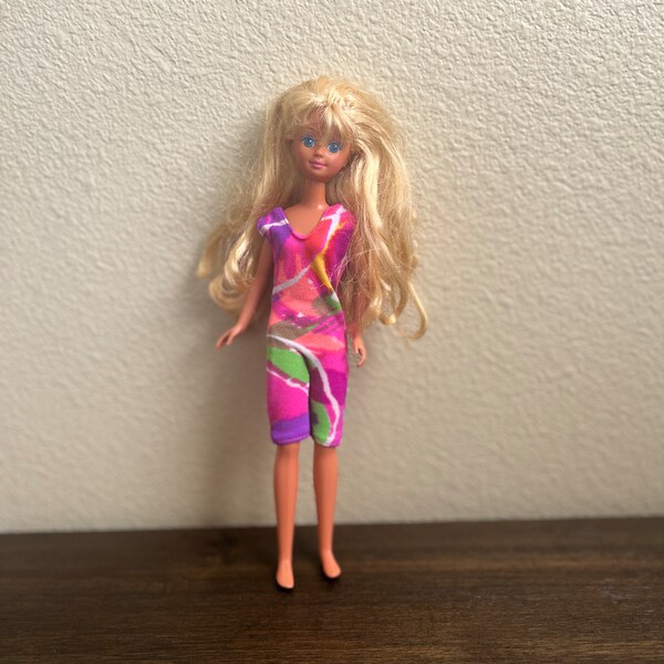 1990 Skipper Barbie Doll *Leotard Included*