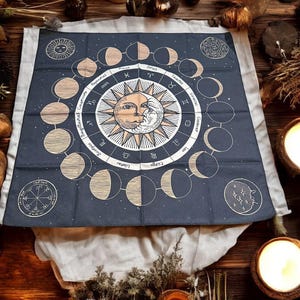 Tarot Reading Cloth | Zodiac Altar Cloth | Tarot Deck Accessories | sun Gifts | Witchy Tarot Cloth - Tarot Spread Cloth