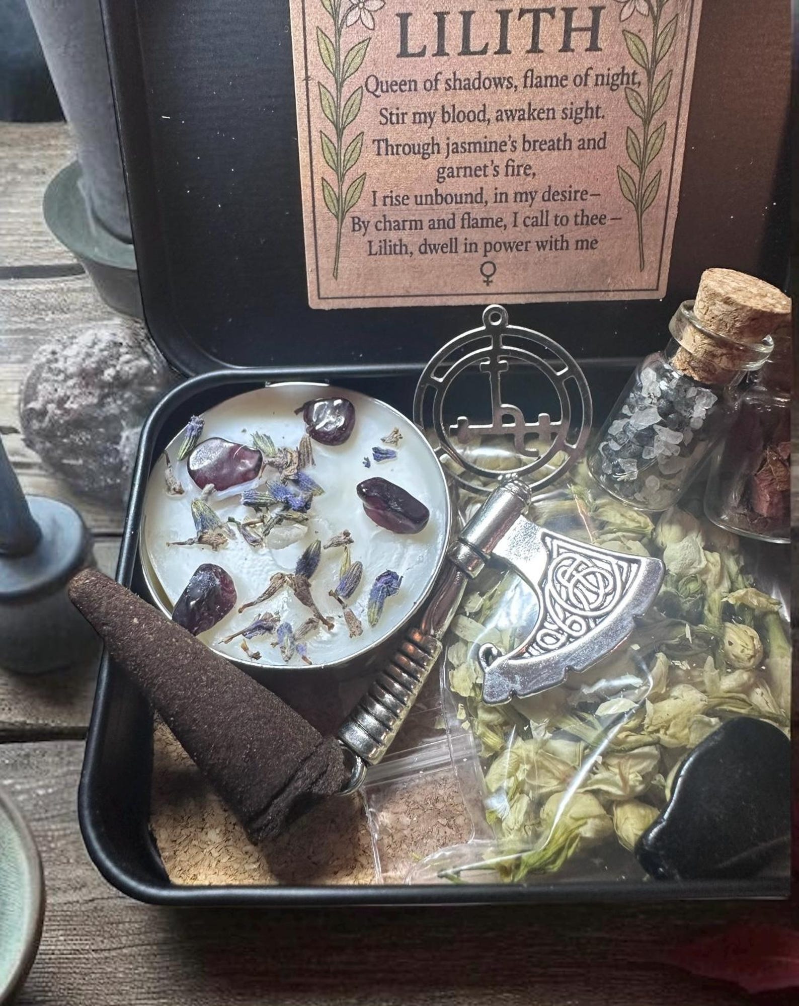 Lilith Altar Tin, Ritual Set, Garnet Candle & Sigil - Etsy