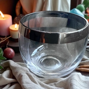 Offering Bowl, Crystal Altar Bowl with Silver lip –  Witchy Display Vessel, offering dish
