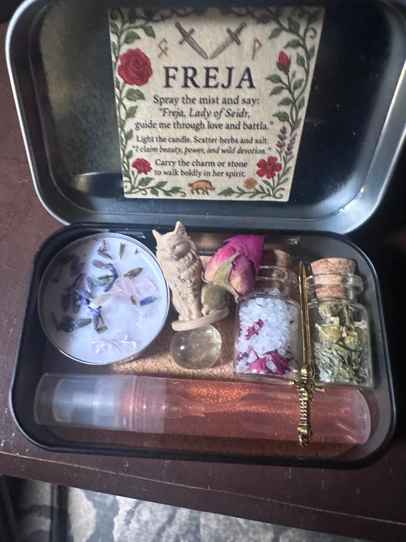 Freja Altar Tin: Norse Goddess Ritual Kit - Love, Beauty & Magic - Etsy