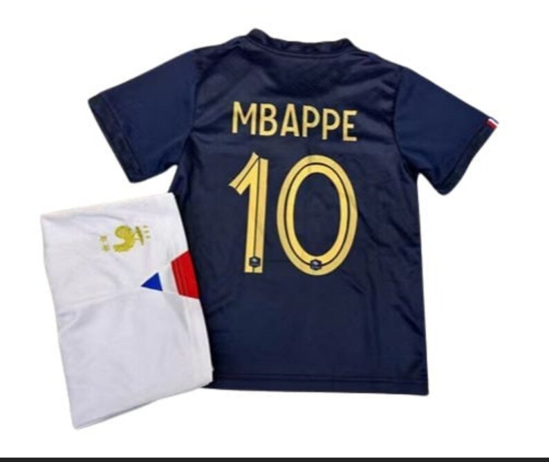 Mbappe Kids Jersey and Shorts image 1