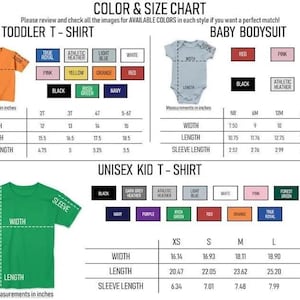 Pu&ograve; includere: Tabella colori e taglie per t-shirt per bambini piccoli, body per neonati e t-shirt unisex per bambini. Include misure in pollici per larghezza, lunghezza e lunghezza manica, con campioni di colore.