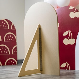 MDF Wood Arch Backdrop: 28&quot; W x 43&quot; H, Party Photo Prop