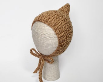 Sombrero de duendecillo de punto, listo para enviar