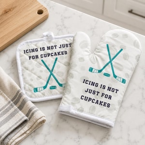 Hockey Oven Mitt Pot Holder Kitchen Accessory Set Cooking Gift Fan Favorite Item Baking Ice Themed Present Sports Decor Collection