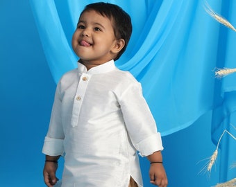 Conjunto de kurta blanca para niño con pantalón dhoti color oro rosa / Ropa india para niños pequeños