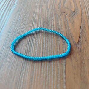 Blue Blue Skies / Glasperlen-Armband