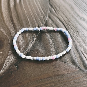 Zuckerwatte / Glasperlen-Armband