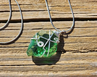 Sterling Silver Green Andara Pendant: Handmade Energy Work Jewelry