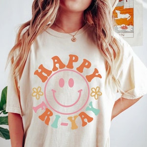 Happy Friyay Shirt, Gift for Teacher, Funny Teacher Shirt, Friday Weekend Shirt, Friyay Teacher Shirt, Fri-Yay Shirt, Teacher Team Tee