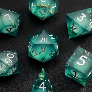 Liquid Core Dice,  DND Dice Set, Sharp Edge D&D Dice Full Set, Dungeons and Dragons Polyhedral RPG DND Dice D6, D20
