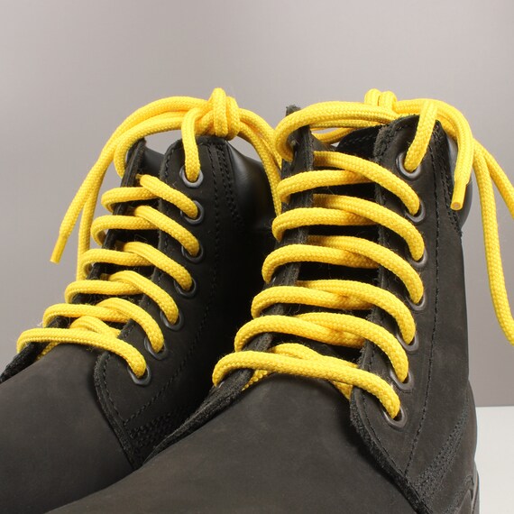 Dr martens lacets jaunes hot sale