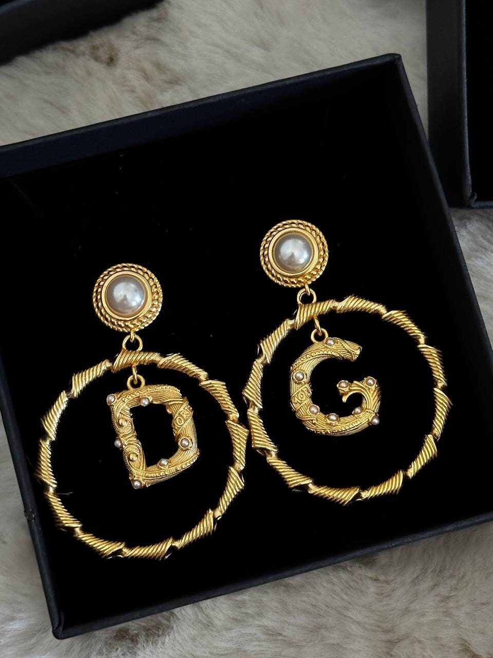 Dolce and top gabbana earrings sale