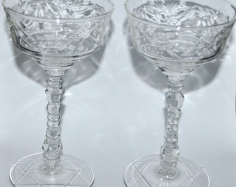 Copas de vino de cristal tallado Libbey Rock Sharpe Arctic Rose (juego de 2)
