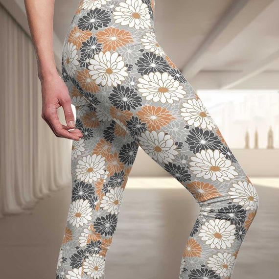 Flower Power Floral Pattern Leggings Yoga Pants, Activewear Workout Gym  Running, Floral Print, Fitness Clothing, Cool Womens Leggings 