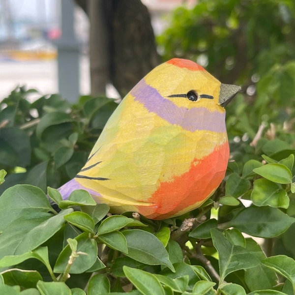 Hand Painted Chubby Robin Bird, Hand Carved Wooden Bird Sculpture, Bird Figurine, Bird Ornaments, Wooden Bird Sculpture, Wood Carving Animal