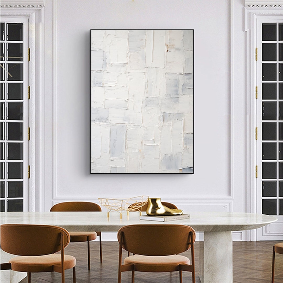 10 simple ways to embrace minimalist decor, according to experts ... - Concise Minimalist Home Decor