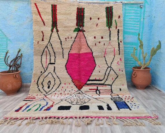 幾何学模様の多色ラグ モロッコ 手織り ランナーラグ 幾何学模様の多色ラグ モロッコ 手織り ランナーラグ 素晴らしいマルチ
