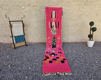 Handwoven Wool Berber pink Runner Rug: Moroccan Geometric Design