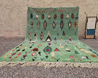 Handwoven Green Wool Rug: Moroccan Berber Style