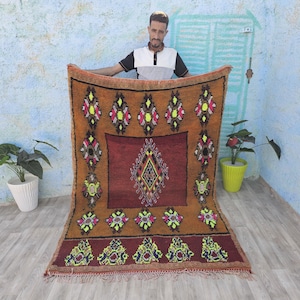 Pink Moroccan rug, Vintage Boujaad rug ,4.9X7.3 FT .152X224 CM